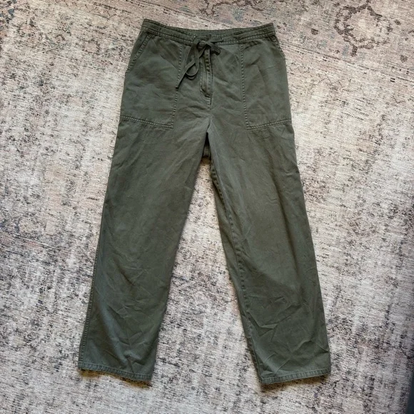 {Petite Sophisticate} Chino Cargo Pants - Picture 2 of 5